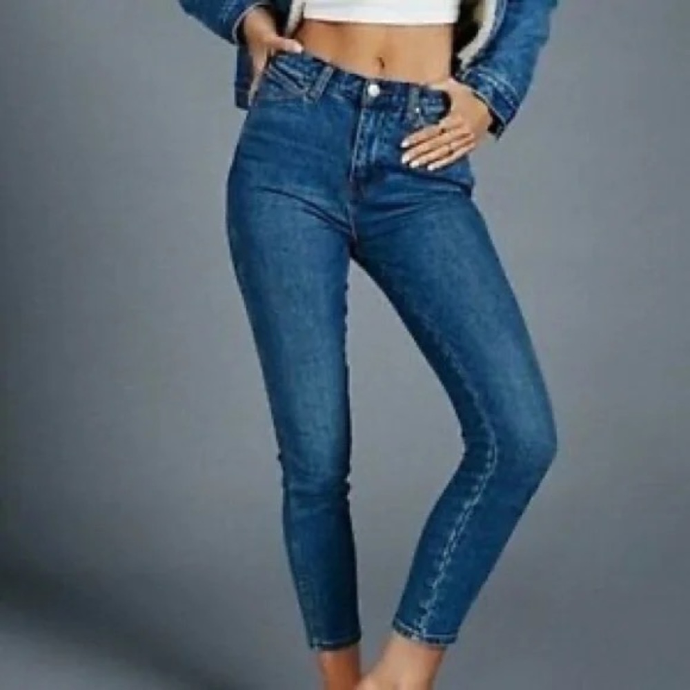 Free People Dark Blue Rinse Ankle stretch Size 27